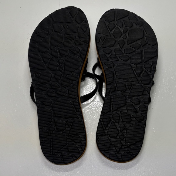 Volcom Women's Black and Tan Strappy Sandals - Picture 3 of 3